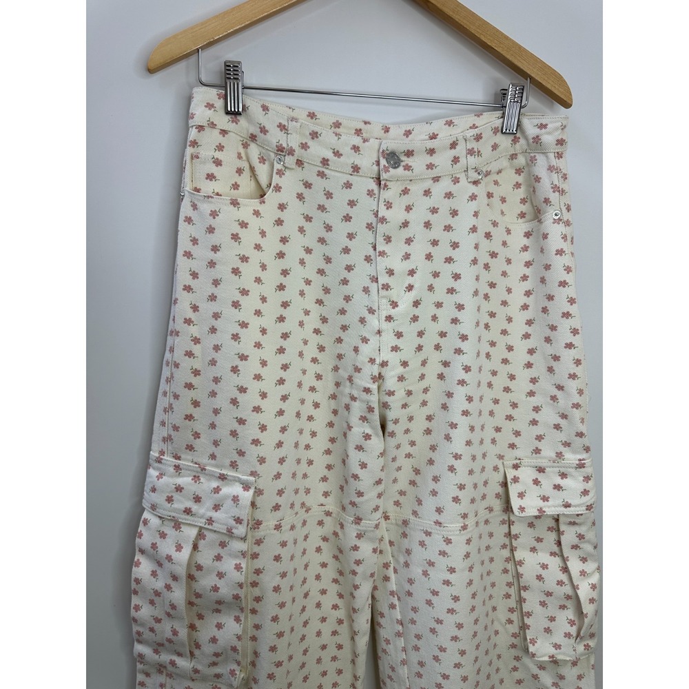 Altar'd State Ellis Floral Cargo Pants Cream Pink High Rise Wide Leg Size Medium - Picture 3 of 16